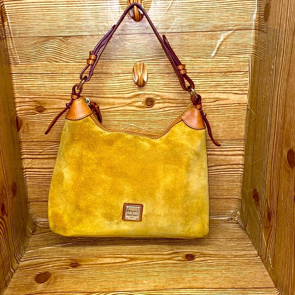 Dooney & Bourke Handbags - Dooney & Bourke Rare  suede shoulder hobo restored in good condition 💯🔥🗽❤️❤️